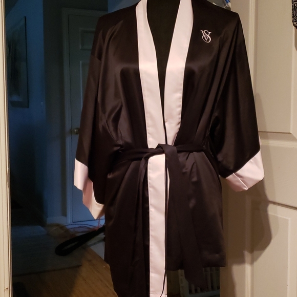 Victoria's Secret Other - Victorias Secret robe